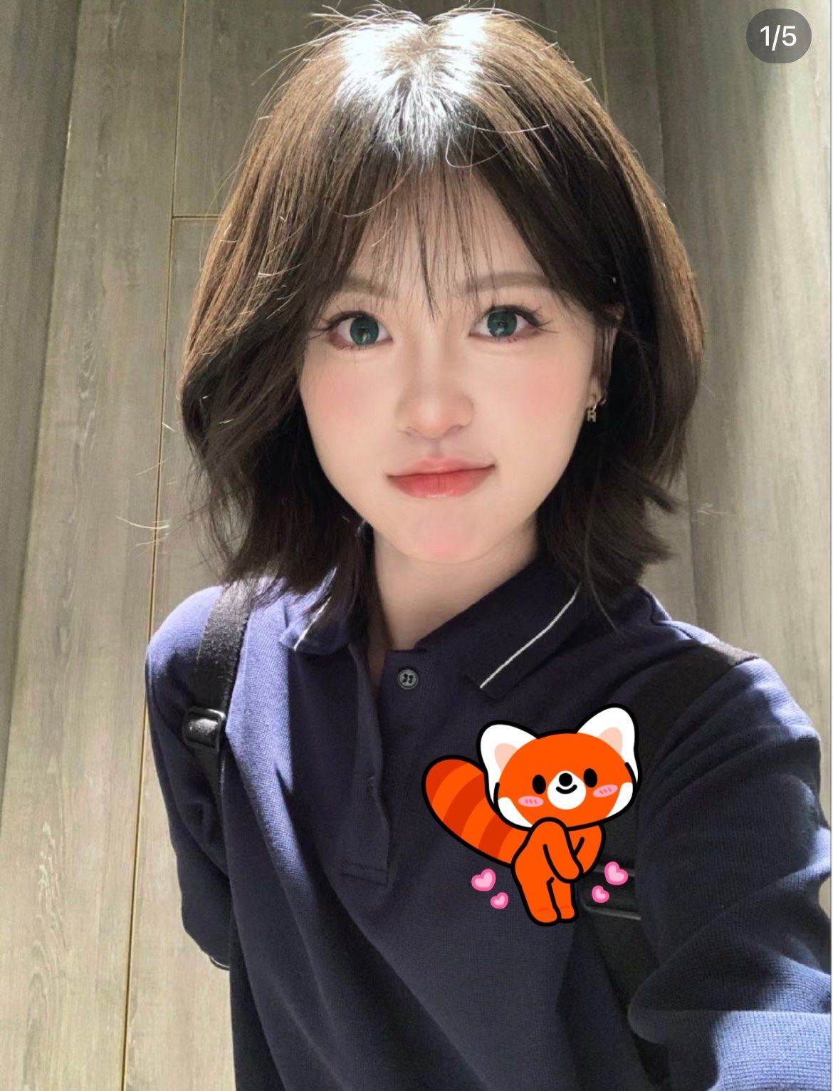 短发女孩子