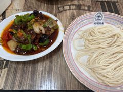 -歹歹的加个面过油肉拌面(贵州路店)