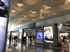 -日上免税店(三径路t3店)