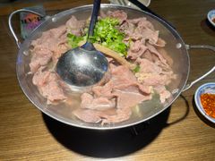 -肖四女乐山跷脚牛肉(南汇大学城生活广场店)