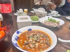 -聚汇三少·龙虾·中餐厅(莫邪路新天地店)