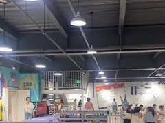 -极限PLAY运动娱乐新世界·团建派对潮玩休闲馆·室内蹦极高空游乐园