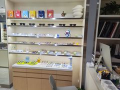 -视野联行眼镜·蔡司·尼康·豪雅·依视路(青浦宝龙店)