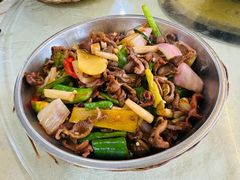 -红旗山庄(圭峰山店)