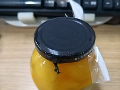 -良品铺子(五角场万达店)