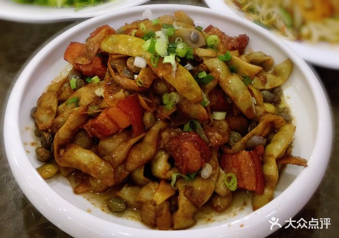 嘎吧锅私家菜馆(龙凤店)压锅豆角图片