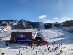 -富龙滑雪场