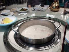 -粤顺渔坊·中山脆肉鲩火锅(清湖店)