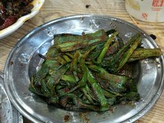 -江城燕子大排档(江汉路步行街店)