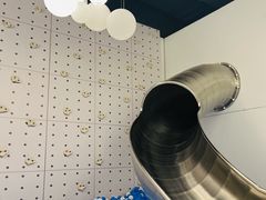 -涨巢·潮玩水疗局