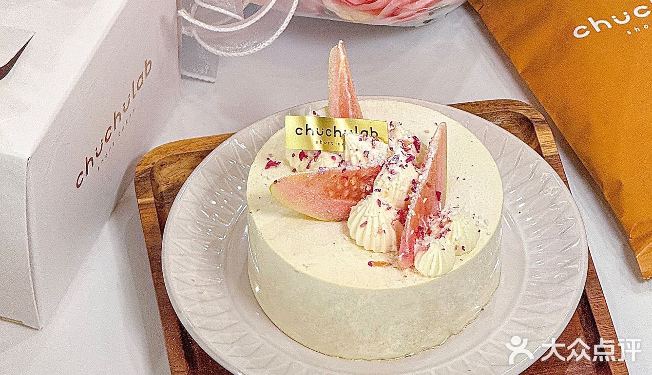 属于春天的配色 | 胭脂芭乐蛋糕 