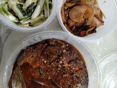 -小凤庭·地道湖北菜武昌鱼·藕汤(38年黄鹤楼店)