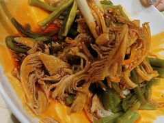 -金太阳海鲜烧烤·本地人餐厅(星海公园店)