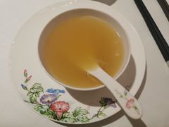 无花果雪梨鸡脚汤-花城苑广府菜(侨鑫店)