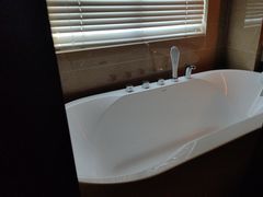 -花湖会所·高端水疗商务泡浴SPA(高新店)