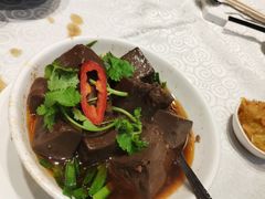 -四点金饭店