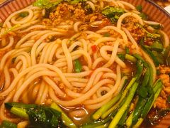 纯正云南小锅米线-遇见阿家村云南菜(魏公村店)