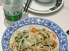 虫草花炒豆芽-欧记大排档·景德菜(上海首店)