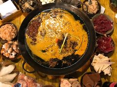 -岗上渣渣老火锅(两路口店)