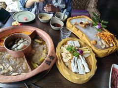 -滇釜火锅·能喝汤的火锅(车公庄店)