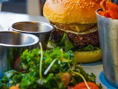 鹅肝芝士和牛汉堡-bluefrog蓝蛙(恒隆广场店)