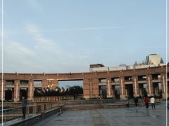 -泉城广场