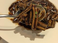 -荟廷·晶萃(陆家嘴尚悦湾店)