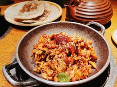 手撕扁担鸡-吃饭皇帝大土家民族菜(正大广场店)