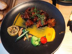 甜不腻金瓜酱照烧谷饲牛肋条-幸薈飯堂