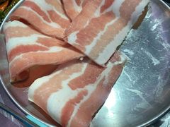-马路牙子地桌烤肉(工体店)
