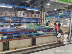 水产区-三亚新鸿港水果一级批发市场