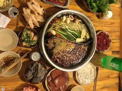 -岗上渣渣老火锅(两路口店)