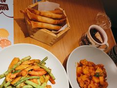 -蜜桃餐厅·伴山(绿宝广场店)