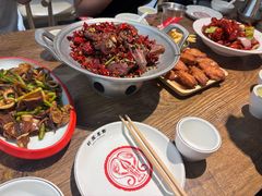 -叶派龙虾•招牌香辣蟹·海鲜(中海国际店)