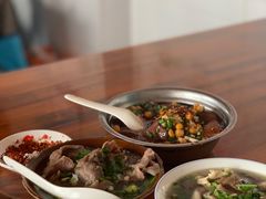 血旺-周记翘脚牛肉