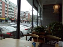 靠窗位-盛宝粥店(建设街店)