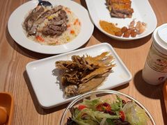 -谷丽麦馕新疆菜·清真(步步高梅溪新天地店)