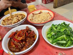 -老三样·美食研究中心(世贸路店)