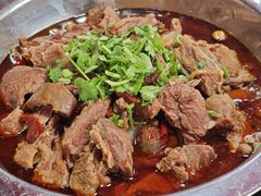 -大众跷脚牛肉馆·非遗传承单位(峨眉山店)