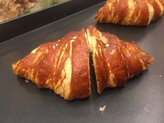 碱水羊角-OUR Bakery(SKP-S店)