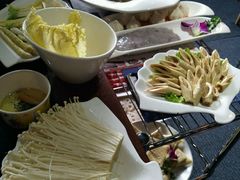 -重庆德庄火锅(体育中心店)
