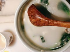 -吴越荣记苏州菜·松鼠桂鱼 100% 活鱼现做(月光码头店)