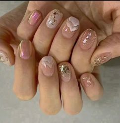 -悦指间美甲美睫