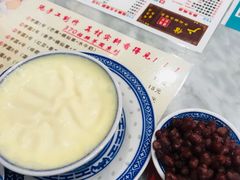 -广信牛奶甜品世家(台东店)