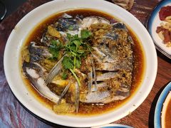 招牌酱椒鱼头-深巷厨房排档(温州菜黑金冠大学城店)