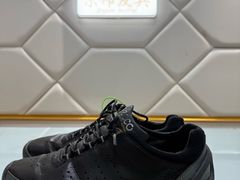 -京伟修鞋洗鞋奢侈品皮具护理店