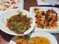 -那家老院子东北菜·饺子·小鸡炖蘑菇(艳华街店)