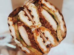 -Catch Bagel(芳草地店)