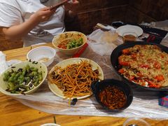 -巴厘龙虾·榜首油焖大虾(音乐学院·沿江酒馆店)