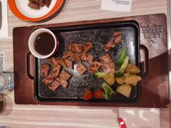 -必胜客(世纪港湾店)